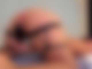 carolyne-parker's Live Sex Cam Show