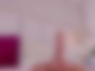carolyne-parker's Live Sex Cam Show