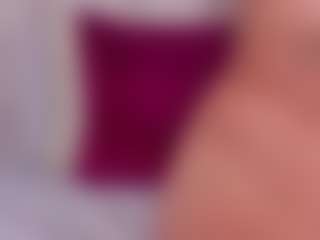 carolyne-parker's Live Sex Cam Show