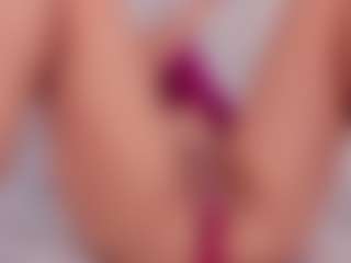 Live cam show with carolyne-parker - Ride Torso on StripNow