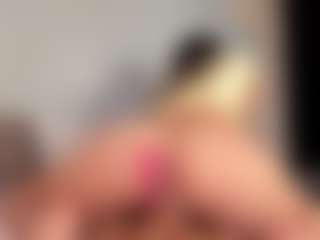 carolyne-parker's Live Sex Cam Show