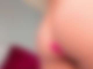 carolyne-parker's Live Sex Cam Show