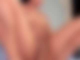 Live cam show with carolyne-parker - Shaved Pussy Teen (18+) on SinfulBabes