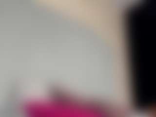 carolyne-parker's Live Sex Cam Show