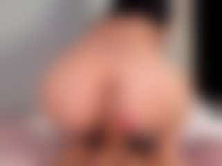 carolyne-parker's Live Sex Cam Show