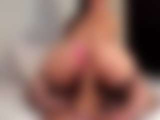 carolyne-parker's Live Sex Cam Show