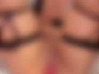 carolyne-parker's Live Sex Cam Show