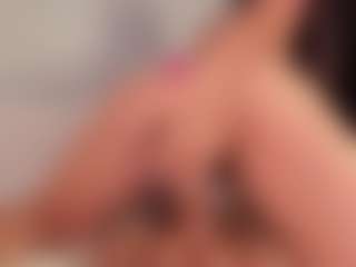 carolyne-parker's Live Sex Cam Show