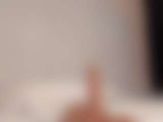 carolyne-parker's Live Sex Cam Show