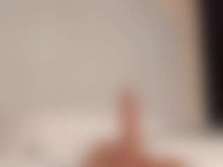 carolyne-parker's Live Sex Cam Show