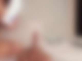 carolyne-parker's Live Sex Cam Show