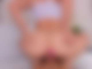 carolyne-parker's Live Sex Cam Show