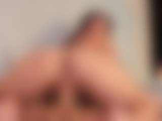 carolyne-parker's Live Sex Cam Show