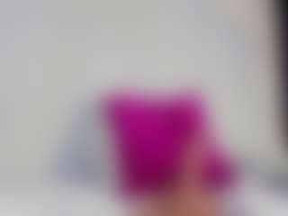 Live cam show with carolyne-parker - Young Adult on Camsoda