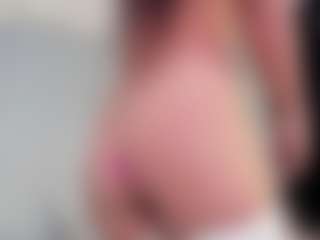 carolyne-parker's Live Sex Cam Show