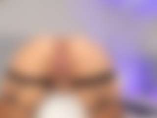 carolyne-parker's Live Sex Cam Show