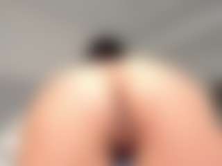 carolyne-parker's Live Sex Cam Show