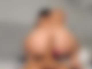 carolyne-parker's Live Sex Cam Show