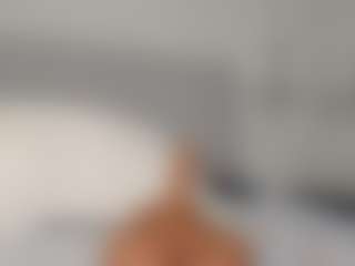 carolyne-parker's Live Sex Cam Show