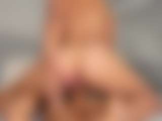 carolyne-parker's Live Sex Cam Show
