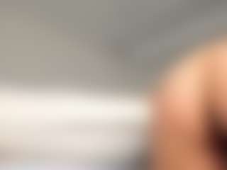 carolyne-parker's Live Sex Cam Show