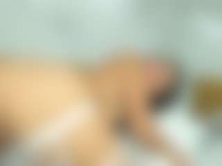 carolyne-parker's Live Sex Cam Show