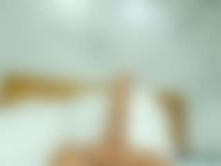 Live cam show with carolyne-parker - Big Ass on xfollow cams