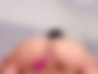 carolyne-parker's Live Sex Cam Show