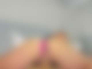 carolyne-parker's Live Sex Cam Show
