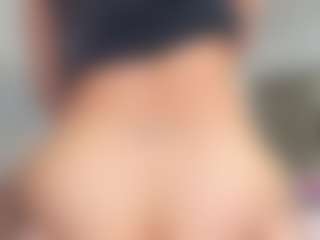 carolyne-parker's Live Sex Cam Show