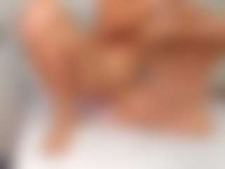 carolyne-parker's Live Sex Cam Show