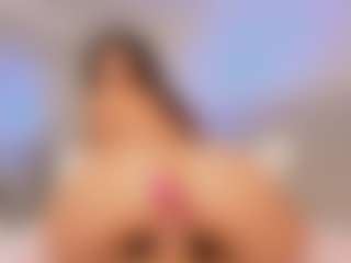 carolyne-parker's Live Sex Cam Show