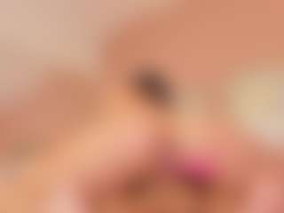 carolyne-parker's Live Sex Cam Show