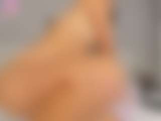 carolyne-parker's Live Sex Cam Show
