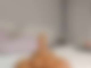 carolyne-parker's Live Sex Cam Show