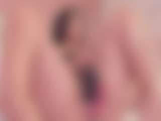 Live cam show with carolyne-parker - HD Lovense on hrnylive.com