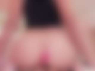 carolyne-parker's Live Sex Cam Show
