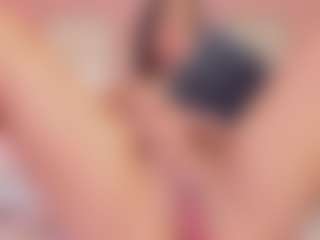 carolyne-parker's Live Sex Cam Show