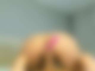 carolyne-parker's Live Sex Cam Show