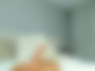 Live cam show with carolyne-parker - Anal Toys on live18s.com