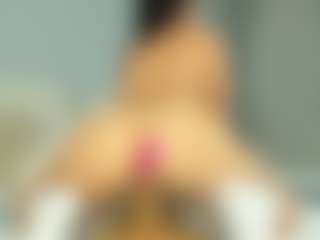 carolyne-parker's Live Sex Cam Show