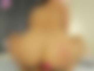 carolyne-parker's Live Sex Cam Show