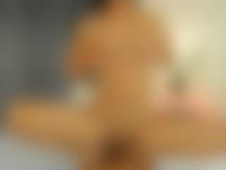 carolyne-parker's Live Sex Cam Show