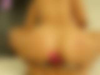 carolyne-parker's Live Sex Cam Show