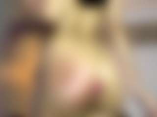 MarianaBranz's Live Sex Cam Show