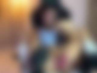 MarianaBranz's Live Sex Cam Show