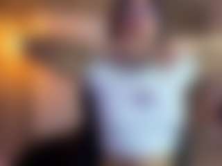 MarianaBranz's Live Sex Cam Show