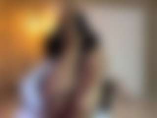 MarianaBranz's Live Sex Cam Show