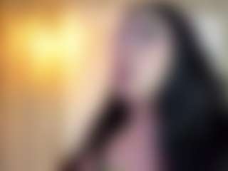 MarianaBranz's Live Sex Cam Show