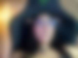 MarianaBranz's Live Sex Cam Show